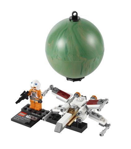 Игрушка LEGO Звездные войны Истребитель X-Wing и планета Явин 4